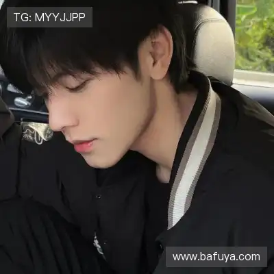 荣杏暖